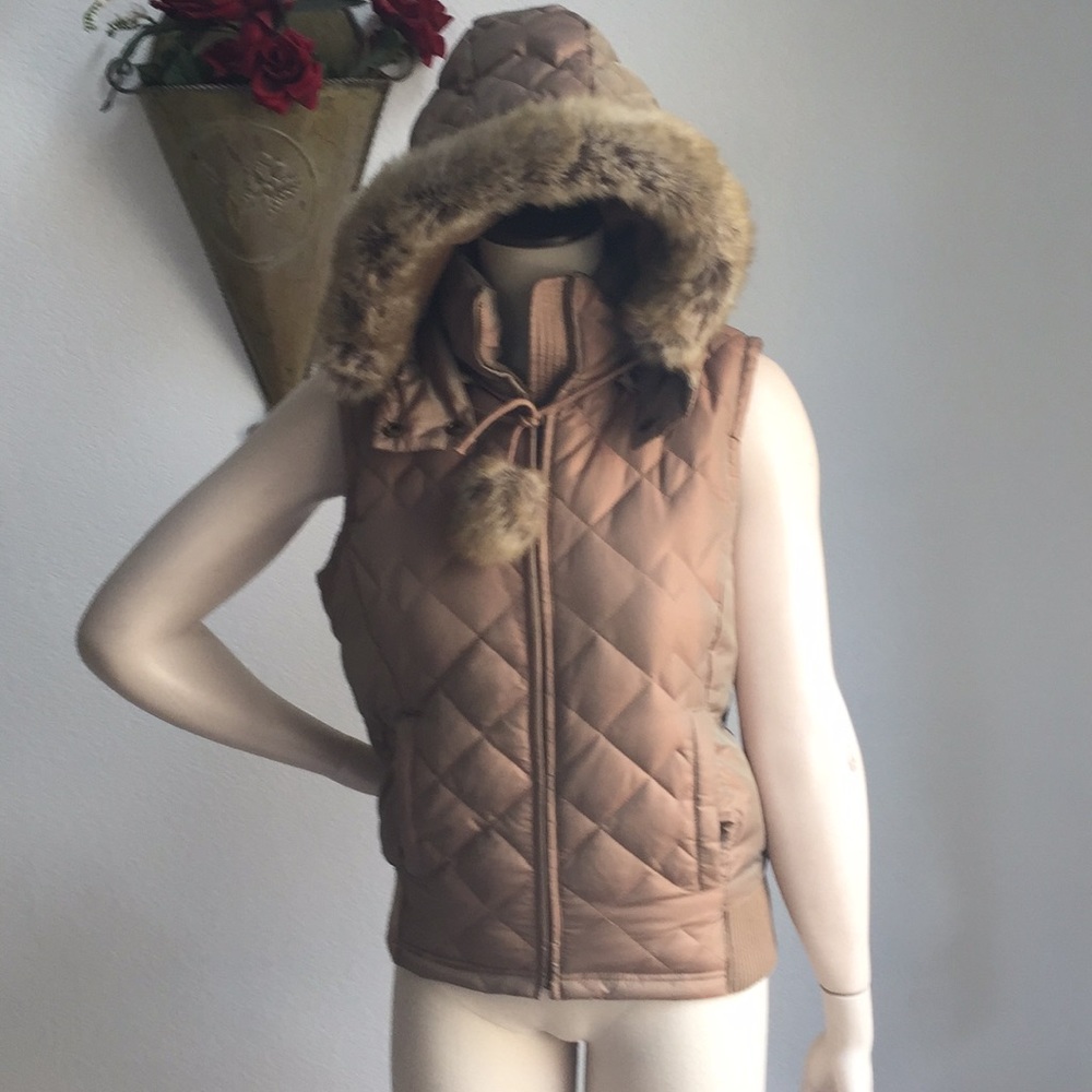 EUC ANN TAYLOR LOFT PUFFER VEST W/FAUX FUR POM XS